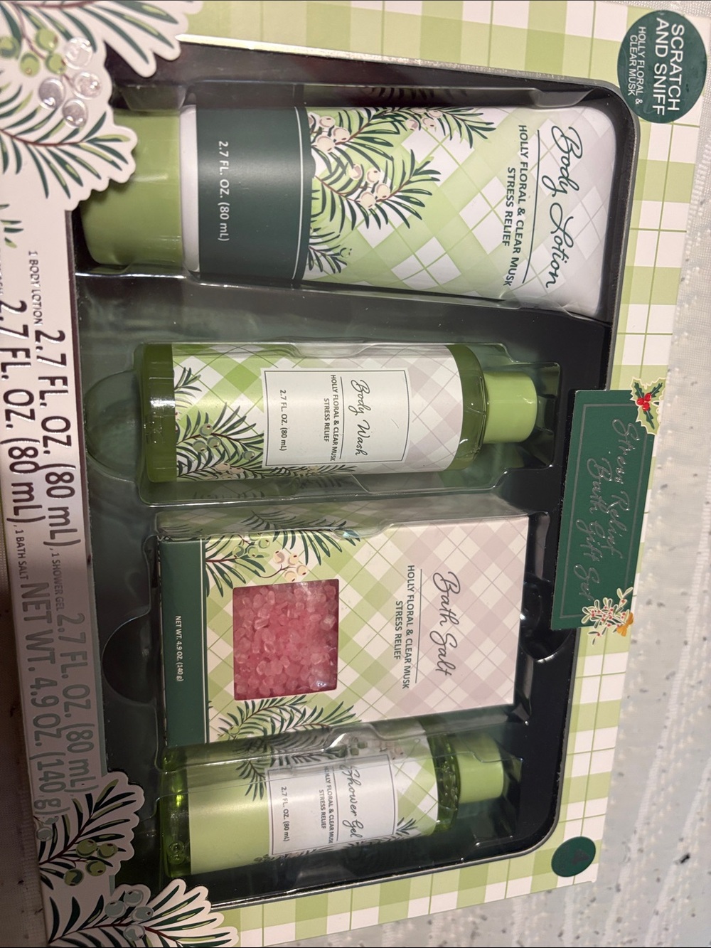 Stress Relief Bath Gift Set Holly Floral & Clear Musk Stress Relief